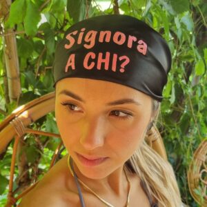 BANDANA SIGNORA A CHI? 70x70 cm