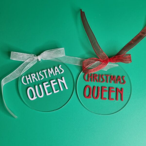 ADDOBBO NATALIZIO "CHRISTMAS QUEEN" (diametro 7,5 cm) - immagine 2