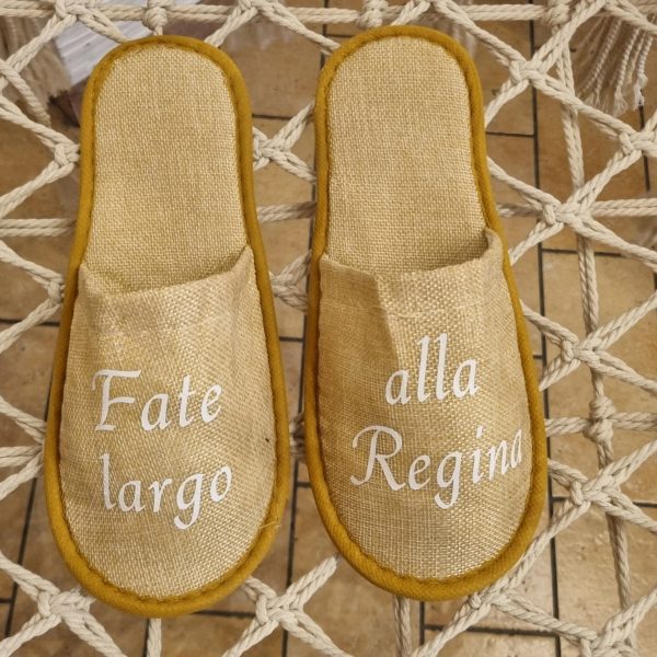 CIABATTE FATE LARGO ALLA REGINA