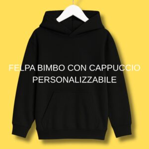 Felpe bimbo personalizzabili e felpe unisex per adulti Se cerchi felpe personalizzabili di qualità, sei nel posto giusto! 🎉 Le nostre felpe sono perfette sia per i più piccoli che per gli adulti: un mix di comfort, stile e originalità. Con le felpe bimbo personalizzabili puoi creare capi unici per tuo figlio o come idea regalo speciale. Ogni felpa può essere stampata con scritte divertenti, frasi motivazionali, nomi o grafiche personalizzate: così ogni bambino avrà il suo look originale e irripetibile. Per mamma, papà e ragazzi abbiamo invece una linea completa di felpe unisex da adulto, pensate per adattarsi a ogni stile e occasione. Sono morbide, calde e resistenti: perfette per il tempo libero, la scuola, lo sport o le uscite con gli amici. Puoi personalizzarle come vuoi, creando una felpa che racconta chi sei davvero.