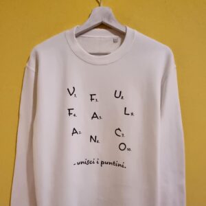 Felpe personalizzate e felpe con scritte divertenti Cerchi una felpa originale, comoda e diversa dal solito? Su Doppia Esse T-Shirt trovi felpe personalizzate e felpe con scritte divertenti, ironiche e motivazionali, perfette per esprimere la tua personalità ogni giorno. Realizziamo felpe da donna, uomo e bambino con stampe di alta qualità, ideali per il tempo libero, il lavoro, lo sport o come idea regalo originale. Puoi scegliere tra tantissime grafiche già pronte oppure creare una felpa personalizzata con nome, frase, logo, dedica o immagine. Ogni felpa viene realizzata artigianalmente nel nostro laboratorio con materiali di qualità e grande attenzione ai dettagli, per garantire comfort, durata e uno stile unico. Parole chiave SEO: felpe personalizzate, felpe con scritte, felpe divertenti, felpe ironiche, felpe personalizzate uomo, felpe personalizzate donna, felpe con frasi, felpe originali, felpe stampate, felpe regalo, felpe personalizzabili, idee regalo originali, felpe artigianali, felpe con stampa.